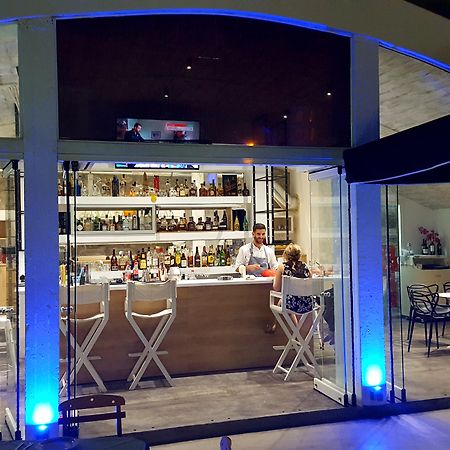פליראקי Kouros Exclusive Hotel & Suites - Adults Only מראה חיצוני תמונה