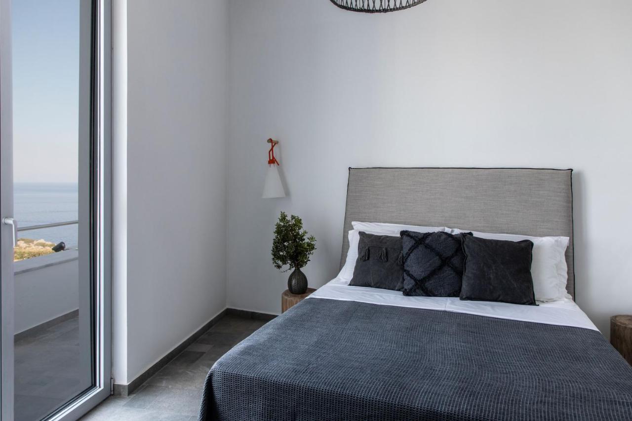 פליראקי Kouros Exclusive Hotel & Suites - Adults Only מראה חיצוני תמונה
