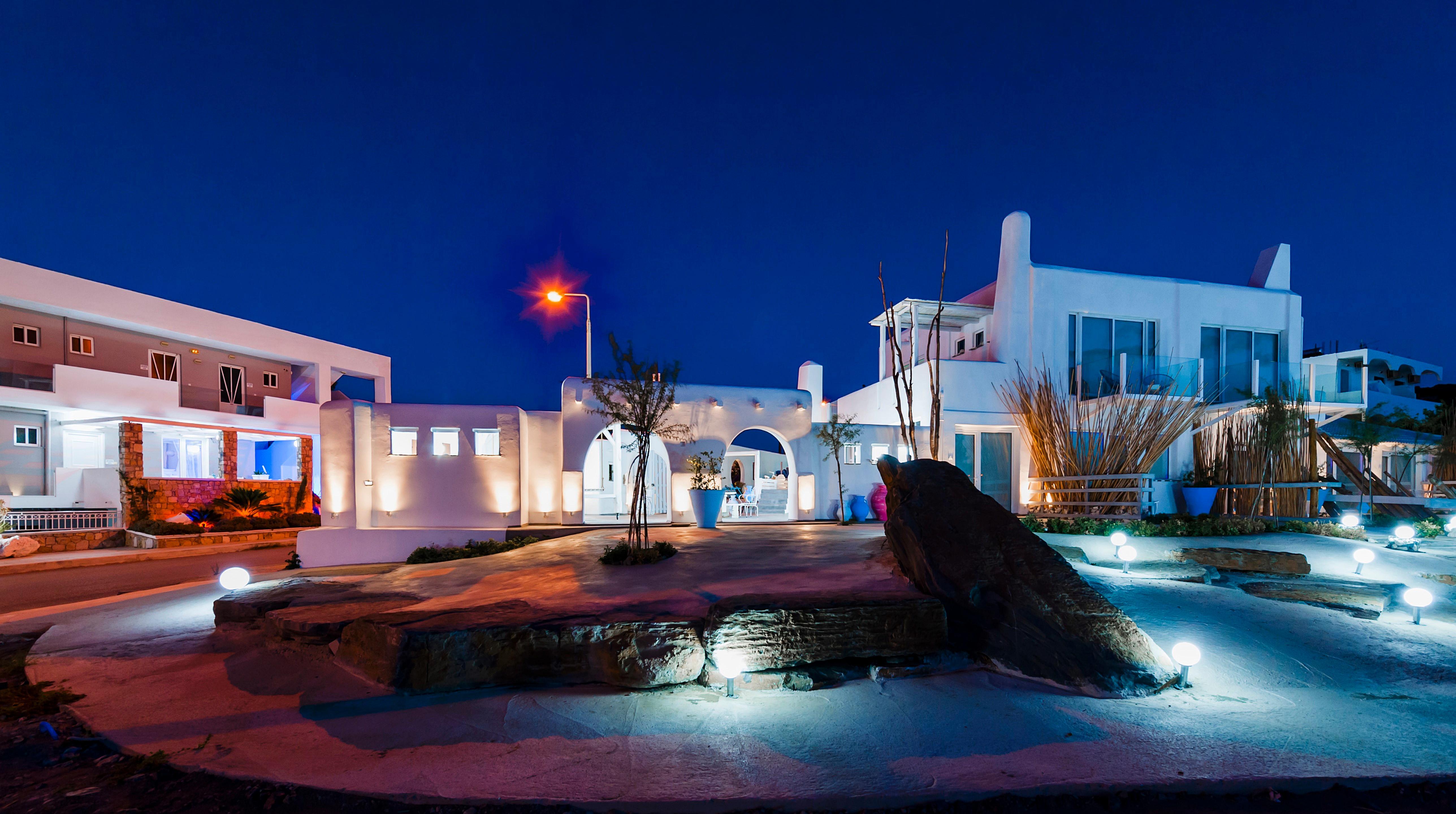 פליראקי Kouros Exclusive Hotel & Suites - Adults Only מראה חיצוני תמונה