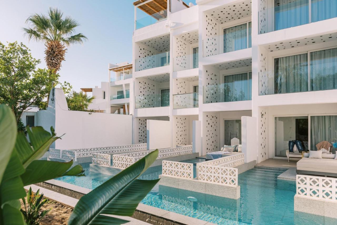 פליראקי Kouros Exclusive Hotel & Suites - Adults Only מראה חיצוני תמונה