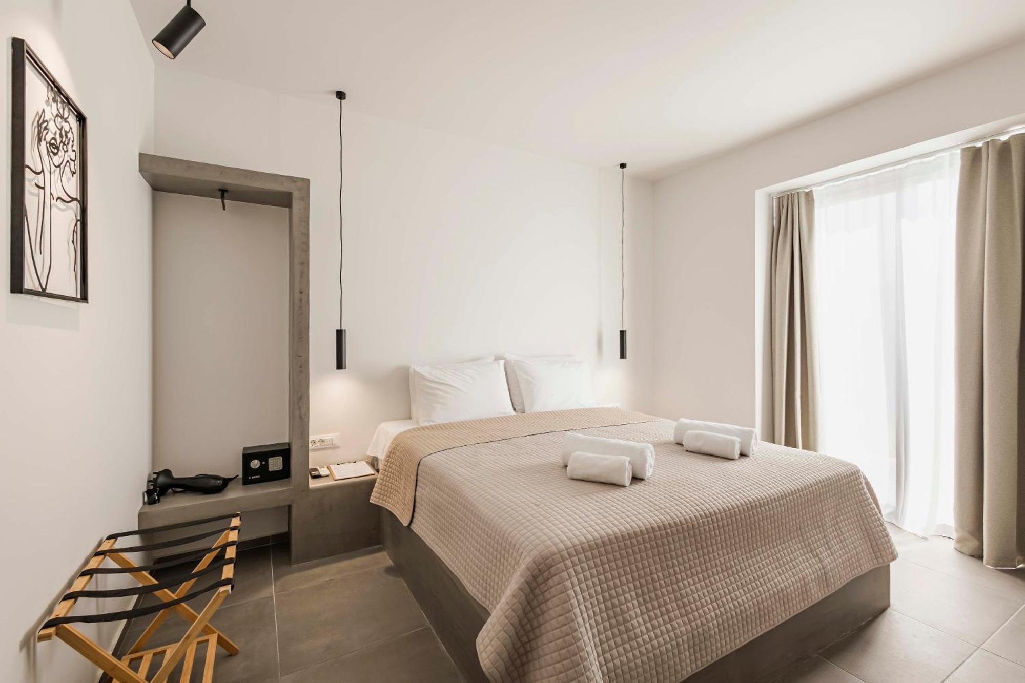 פליראקי Kouros Exclusive Hotel & Suites - Adults Only מראה חיצוני תמונה